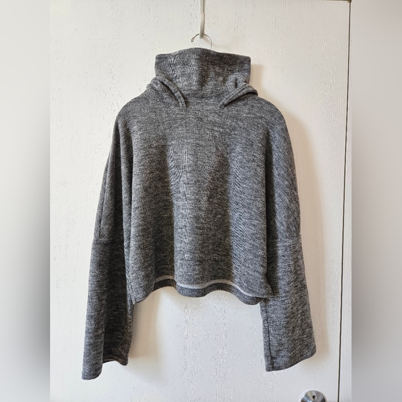 FP Movement by Free People Cropped Stand Collar Hoodie Heather Gray size XS EUC - Picture 5 of 13